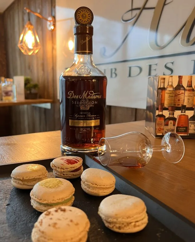 Dégustation Rhum Blanc & Vieux Expert // Fromages // Chocolats // Macarons // Cigare.